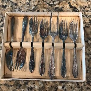 🍴VINTAGE Sheffield England Loxley Pastey Forks